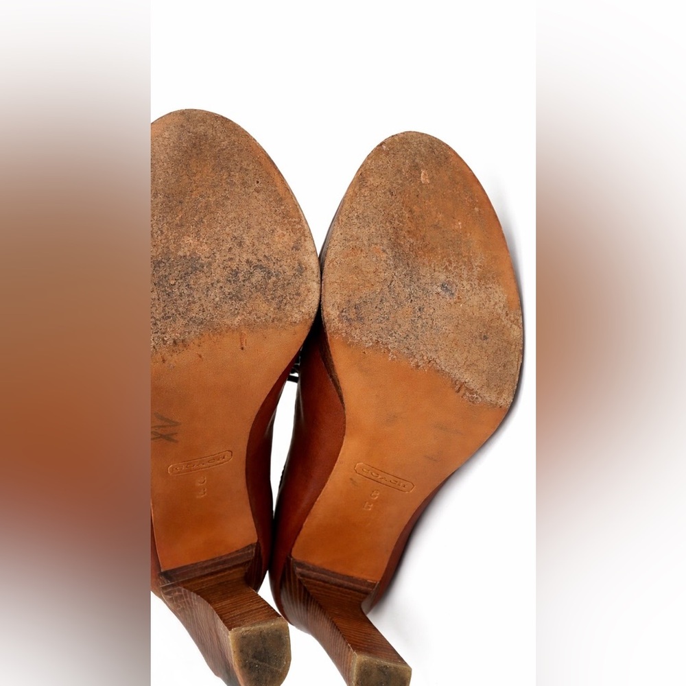 Coach Cary Platform Ankle Booties Legacy Collection Cognac Leather w/ Tassel Zip - Picture 9 of 13